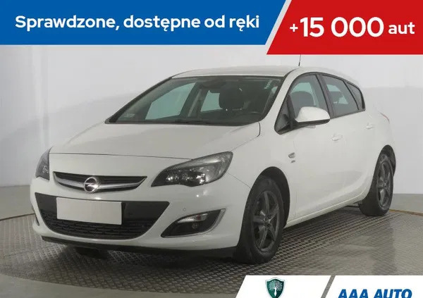 opel Opel Astra cena 35000 przebieg: 109766, rok produkcji 2013 z Kamień Krajeński
